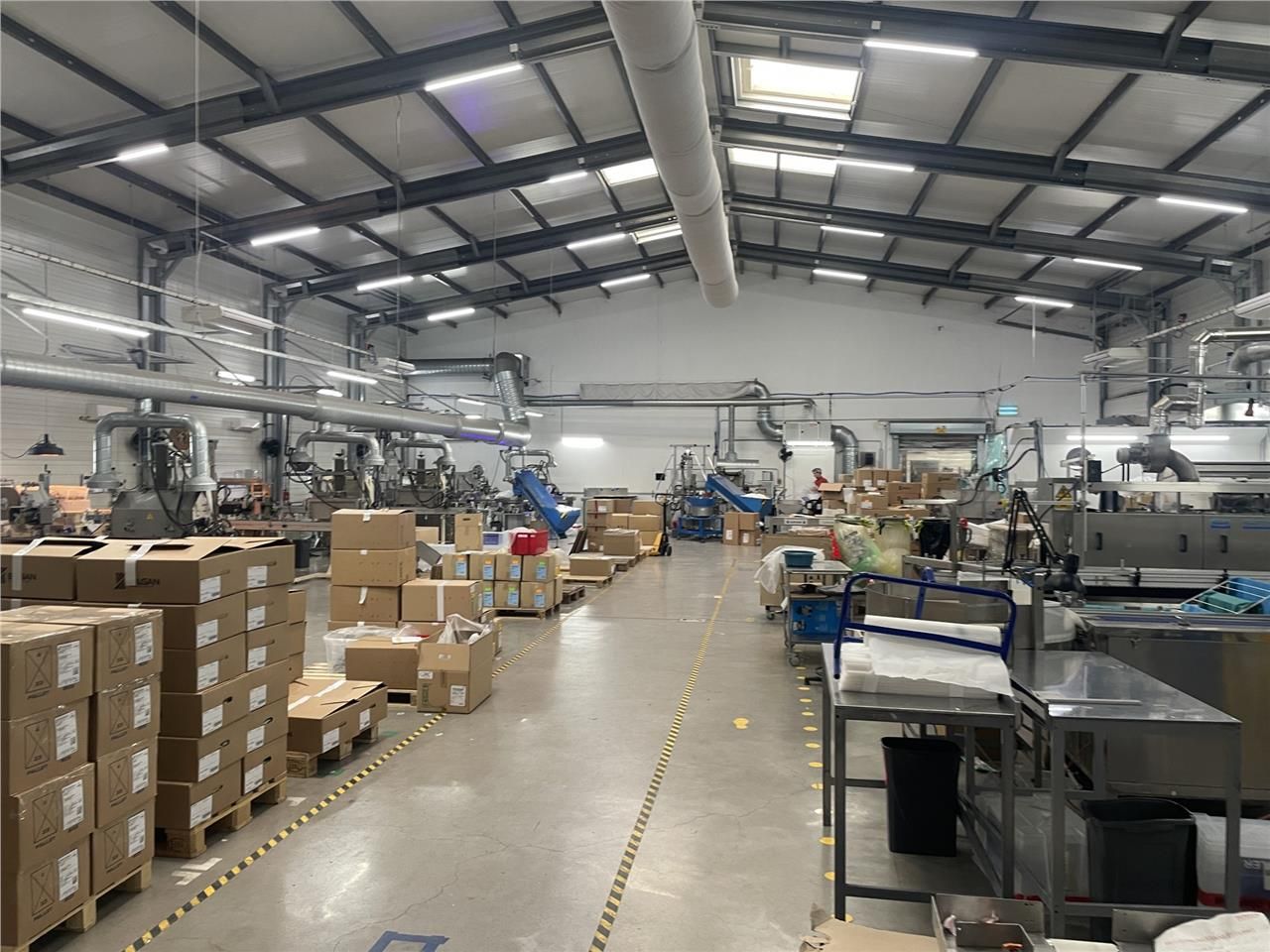 A vendre, sur une zone dynamique à proximité de l