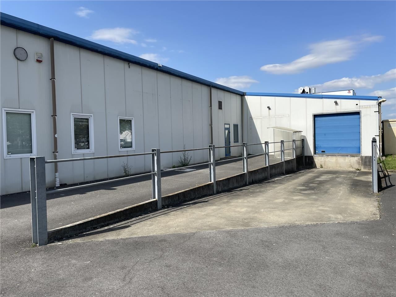 A louer, cellule de stockage ou de production agr