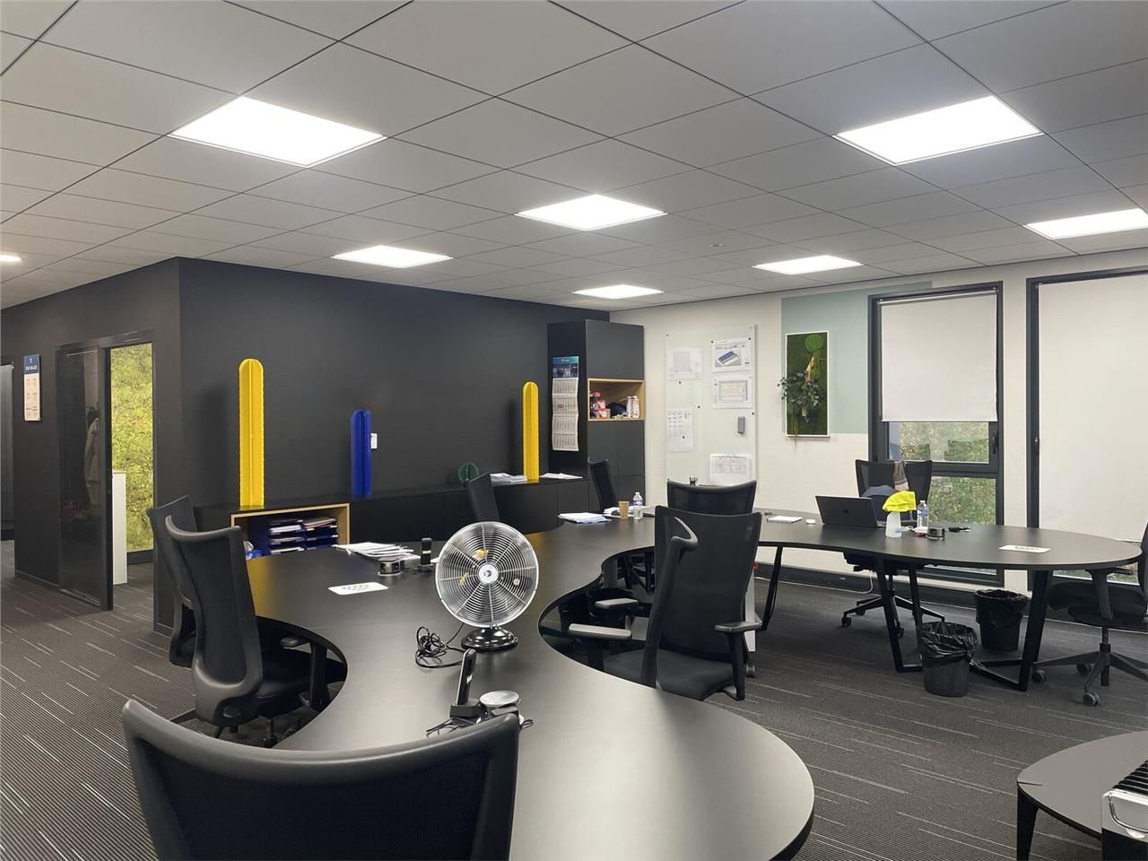 Découvrez une opportunité rare de location de bur