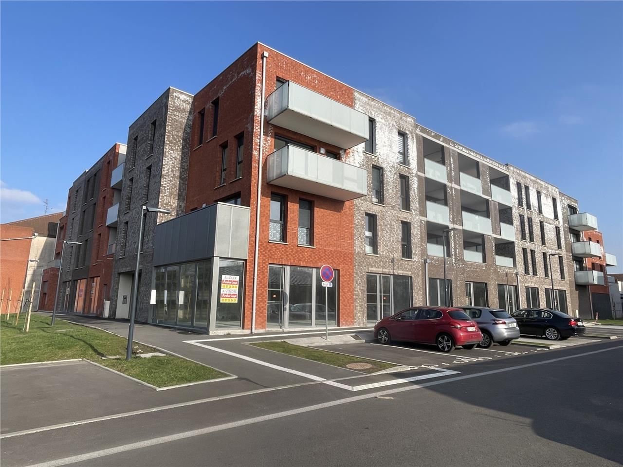 Bureaux à vendre à louer  à Valenciennes. Nous vo