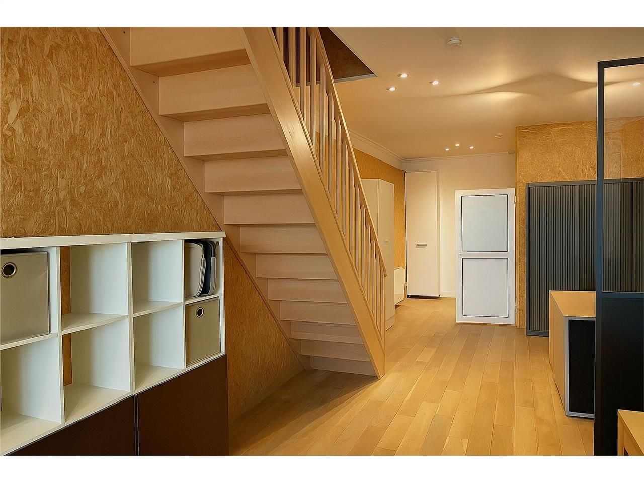 Bureaux modernes et rénovés avec visibilité, acce