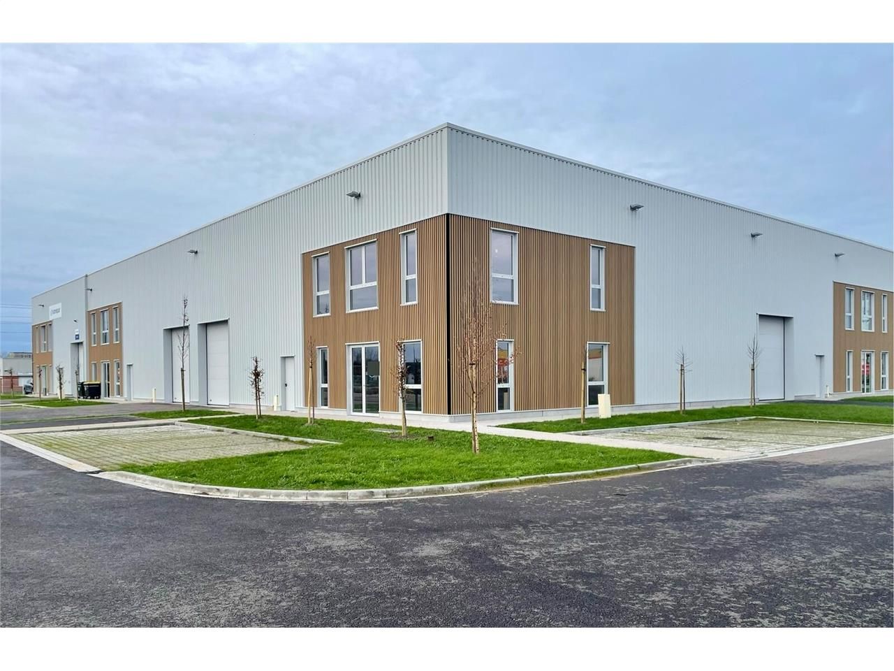 NOUVEAUTÉ À SAISIR - CELLULES D'ACTIVITÉ MODULABL