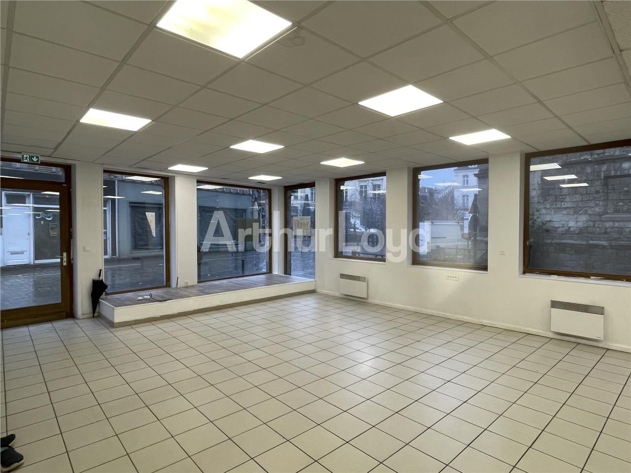 Bureaux à louer à Valenciennes. Nous vo
