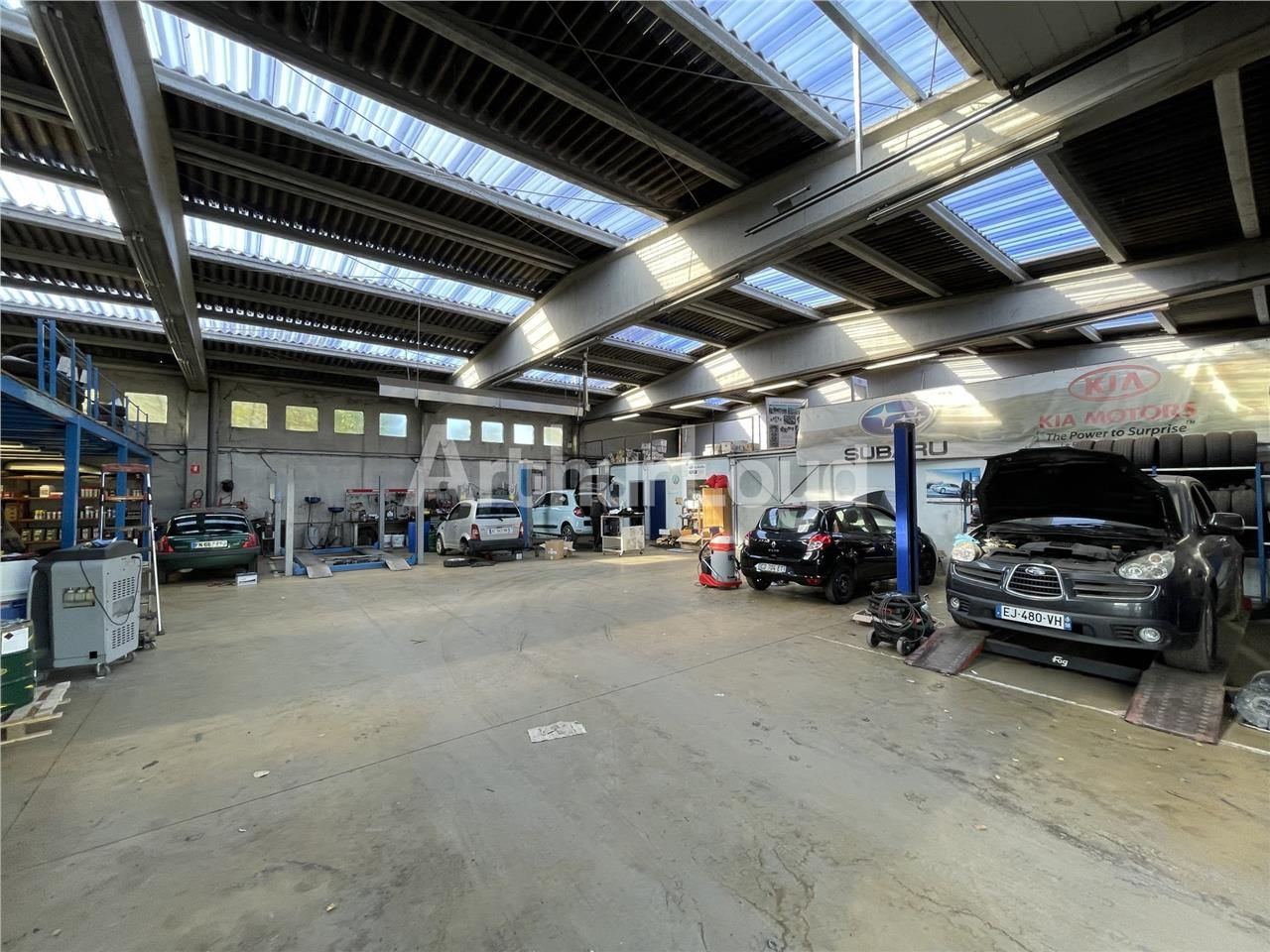 A vendre ou à louer, local d'activités