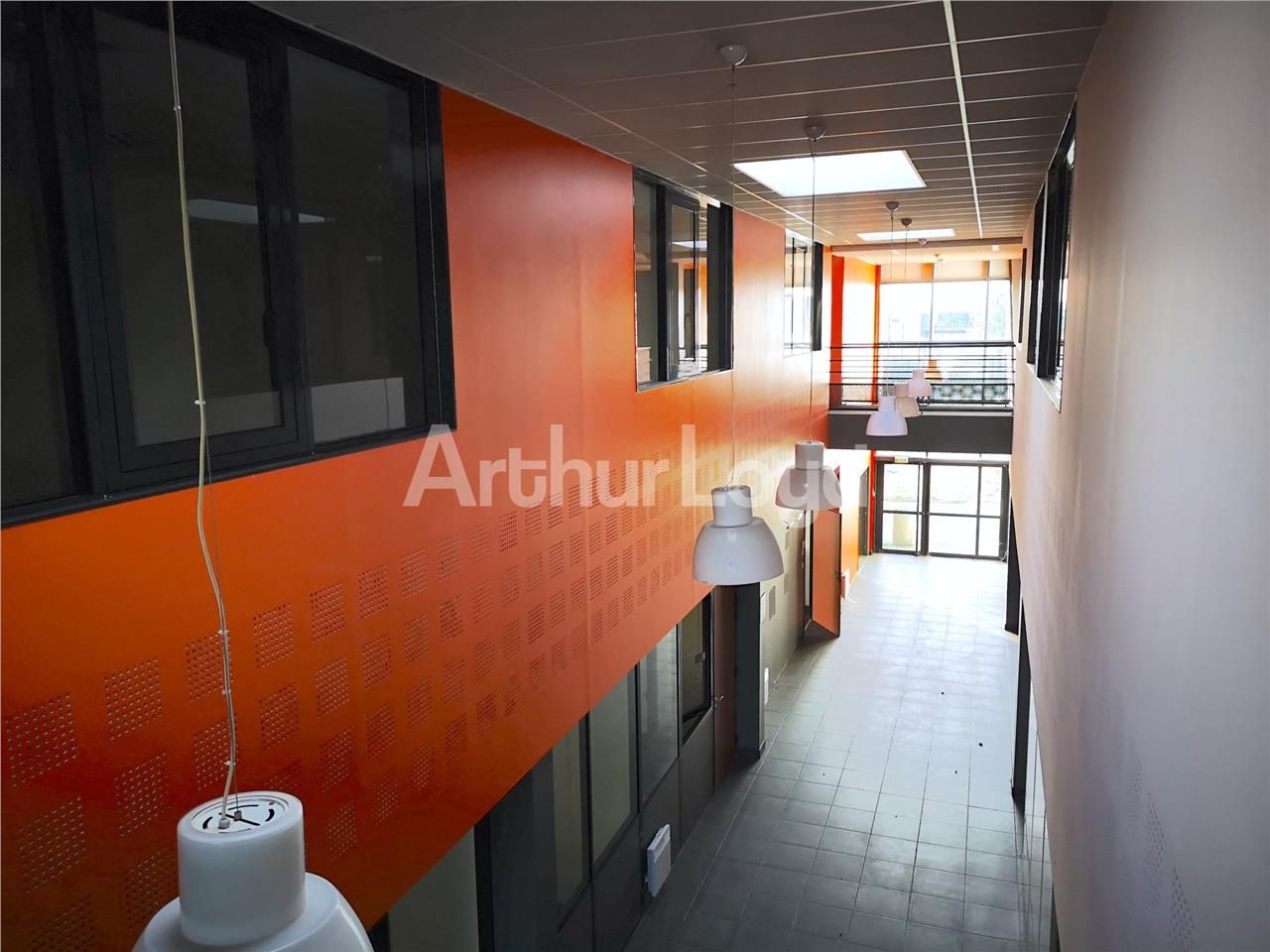 Bureaux à louer à vendre à VALENCI