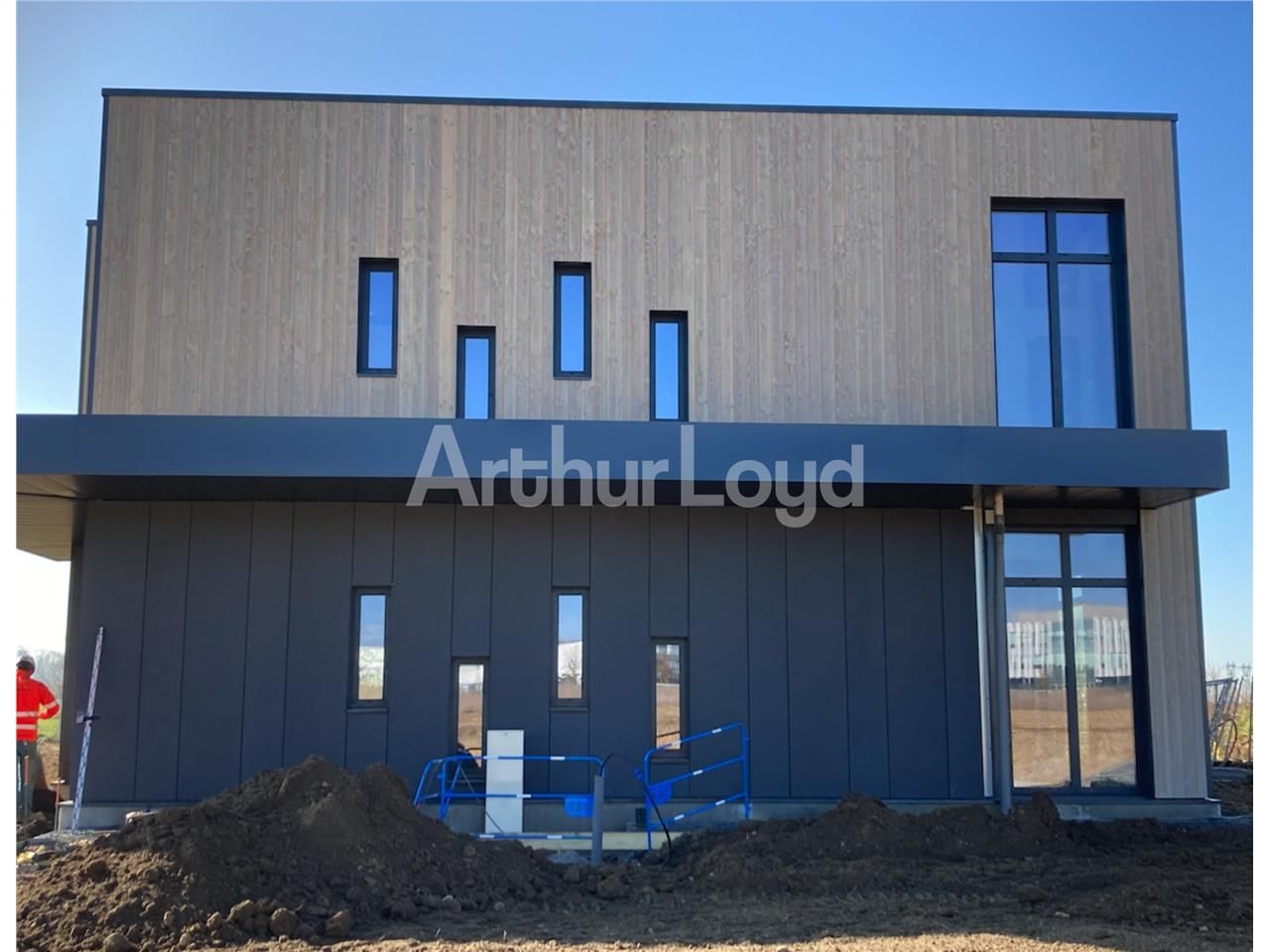 Arthur Loyd Valenciennes vous propose d'implanter