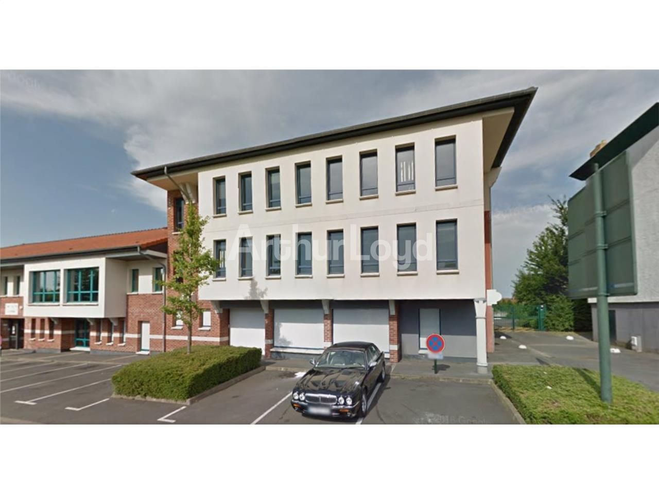 A louer, dans un immeuble tertiaire de qualit