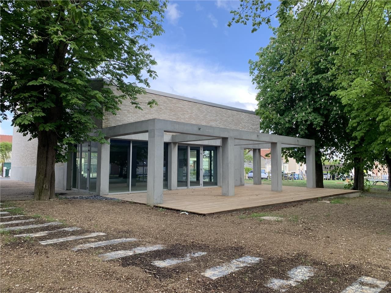 Notre agence Arthur Loyd AMIENS vous propose à RI