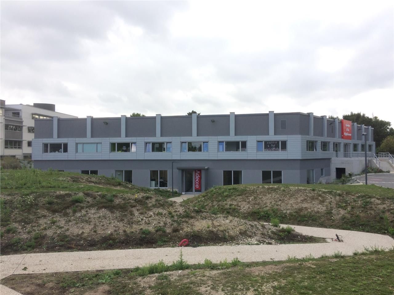 Notre agence Arthur Loyd vous propose à BOVE