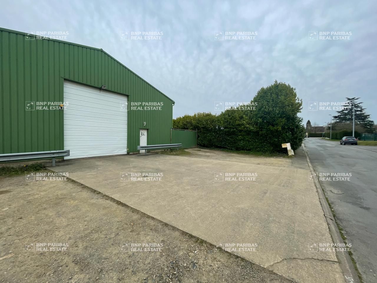 Vente Activité 450 m² non divisibles 35830 Betton