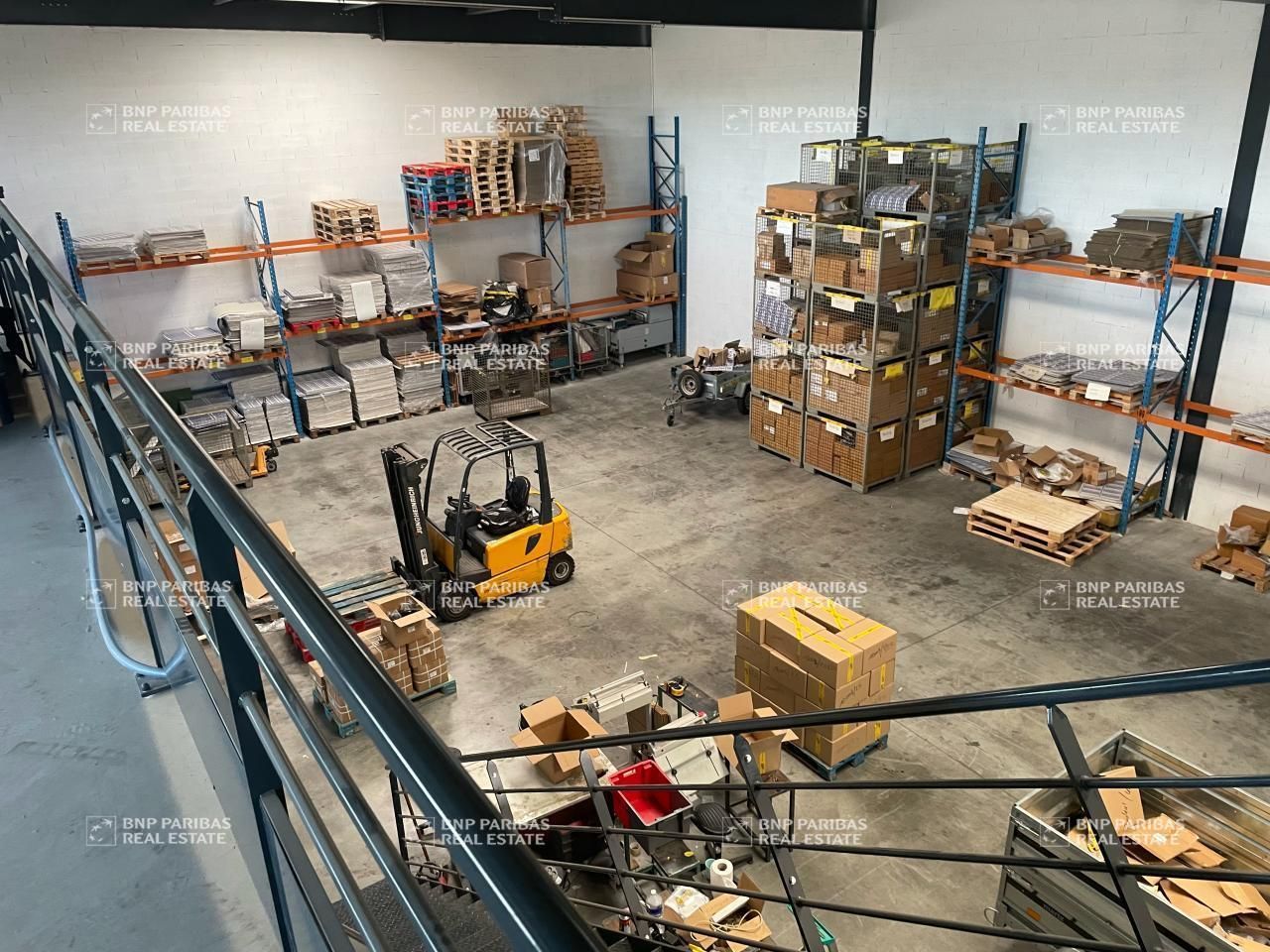 702.75 m² pour ce activité en location à Gignac-la-nerthe