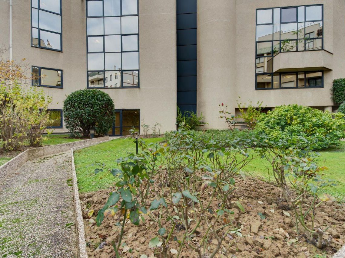 Location Bureaux 366 m² non divisibles 92100 Boulogne billancourt
