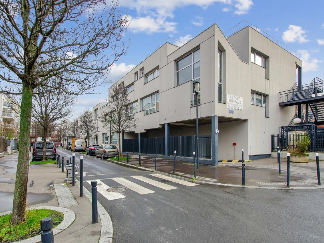 Location Bureaux 1060 m² divisibles 93210 La plaine saint denis