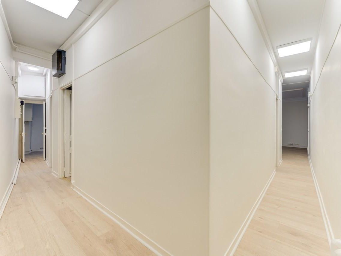 80 m² pour ce bureaux en location à Paris