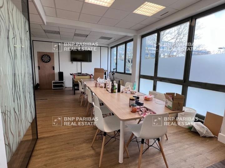Location Bureaux 541 m² divisibles 92700 Colombes