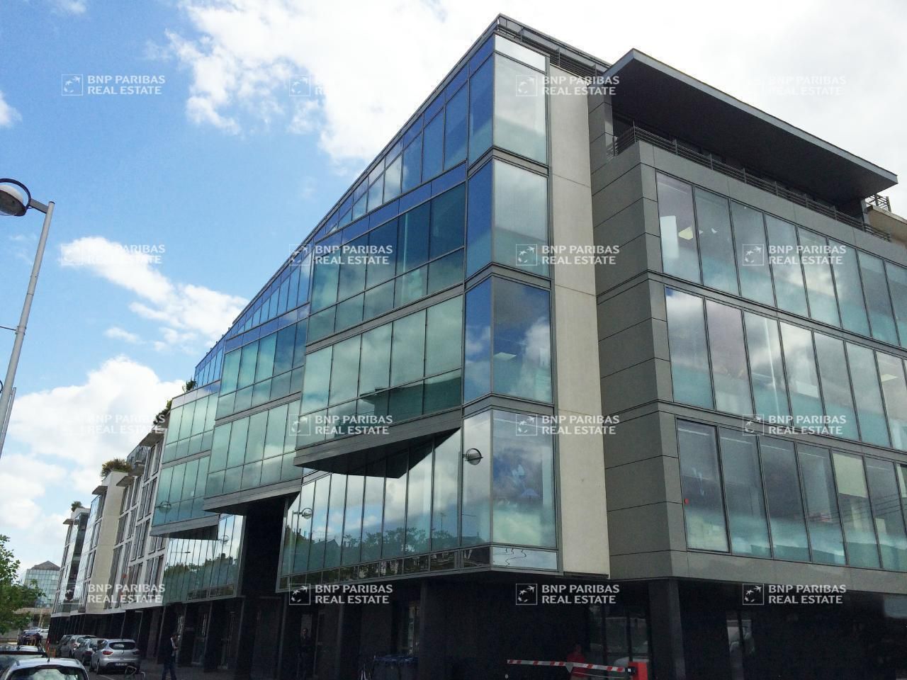 292.64 m² pour ce bureaux en location à Tours