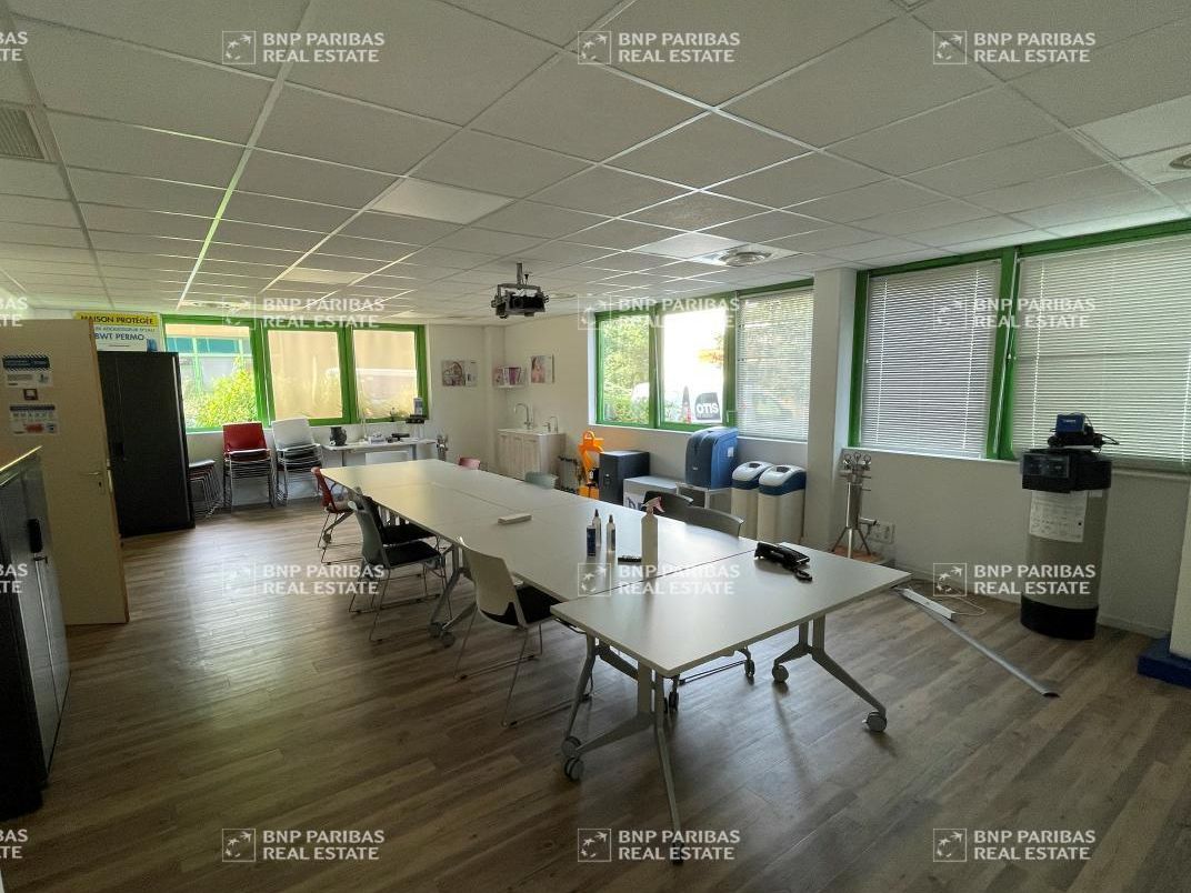 Location Bureaux 237 m² non divisibles 54500 Vandoeuvre-lès-nancy