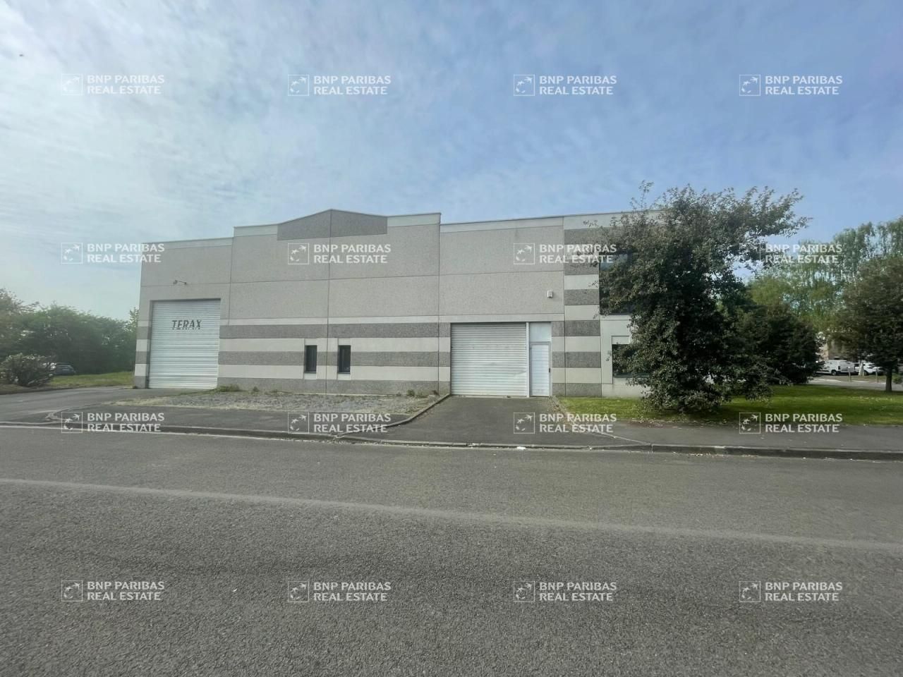 Location Activité 1024 m² divisibles 59493 Villeneuve-d'ascq