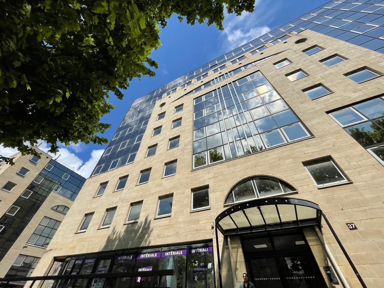 Location Bureaux 375 m² non divisibles 33000 Bordeaux