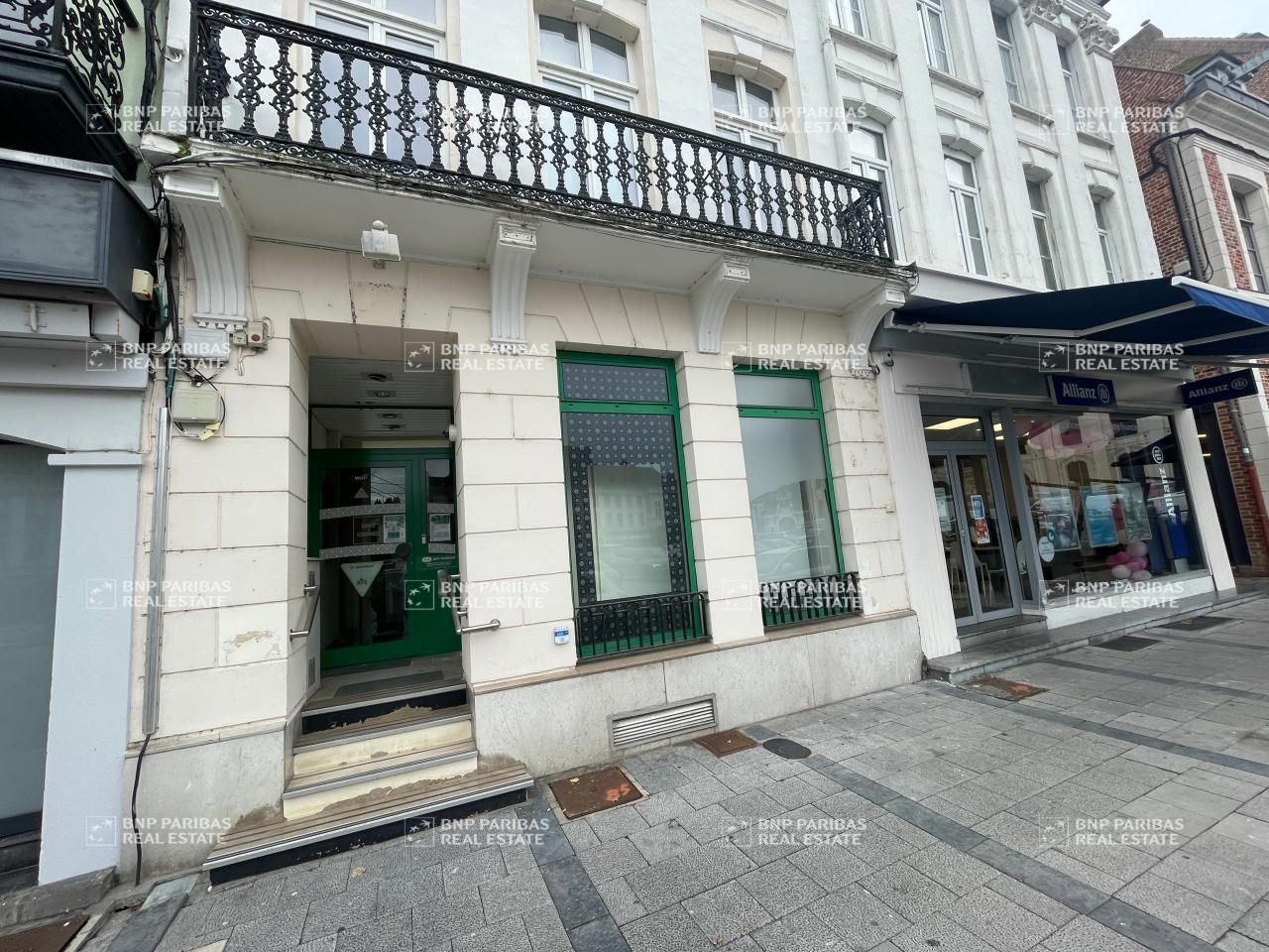 279.32 m² pour ce bureaux en vente à Aire-sur-la-lys