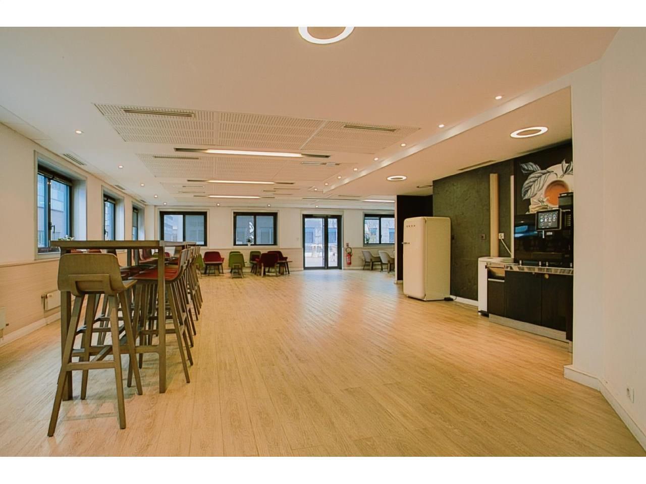 Location Bureaux 4701 m² divisibles 92700 Colombes