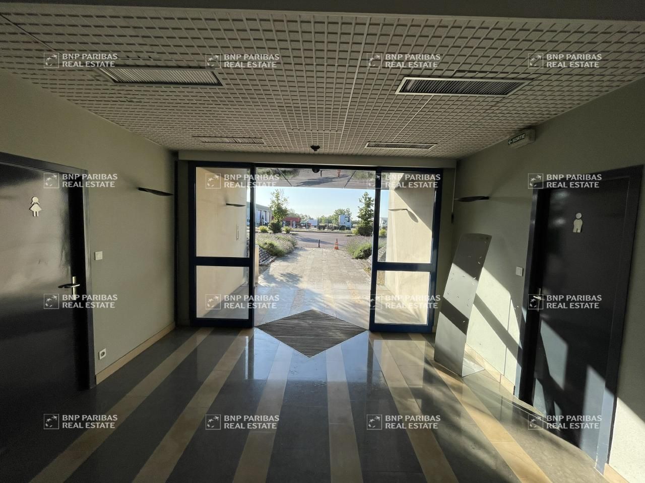 500.5 m² pour ce bureaux en location à Beaune