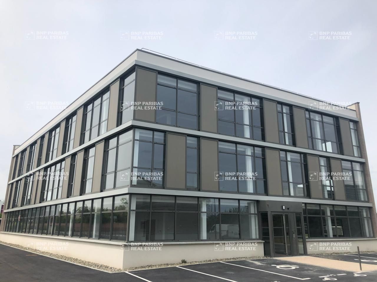 146 m² pour ce bureaux en location à Colomiers