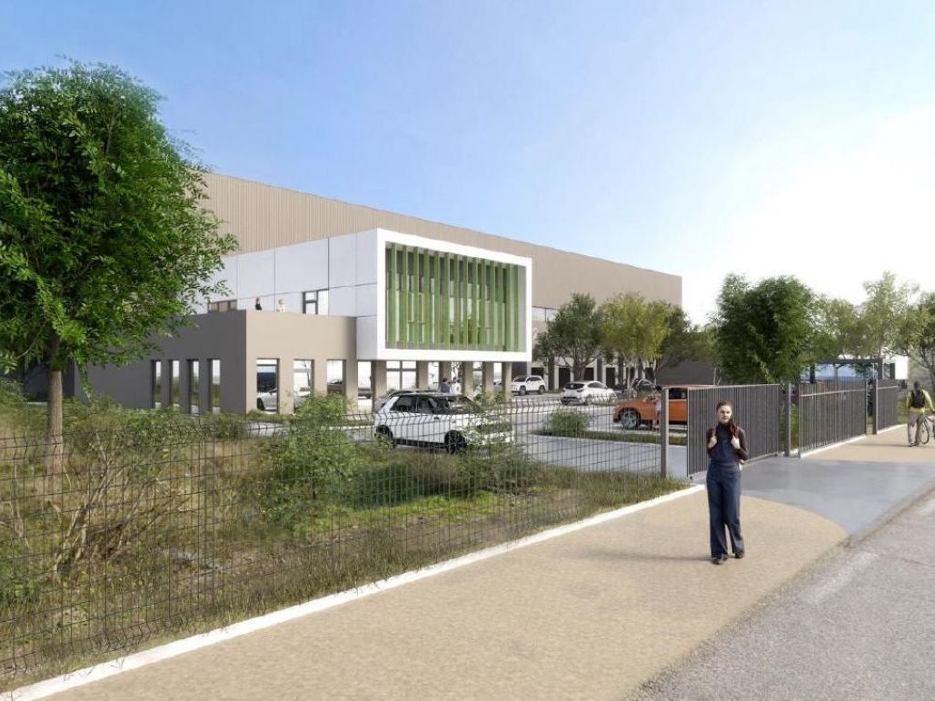 Location Entrepôts classe A 12614 m² non divisibles 13270 Fos-sur-mer