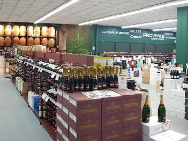 480 m² pour ce local commercial en location à Vallauris