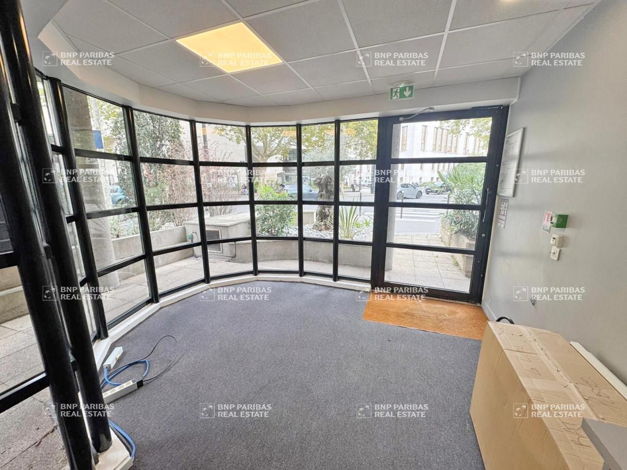 437.95 m² pour ce bureaux en vente à Boulogne billancourt