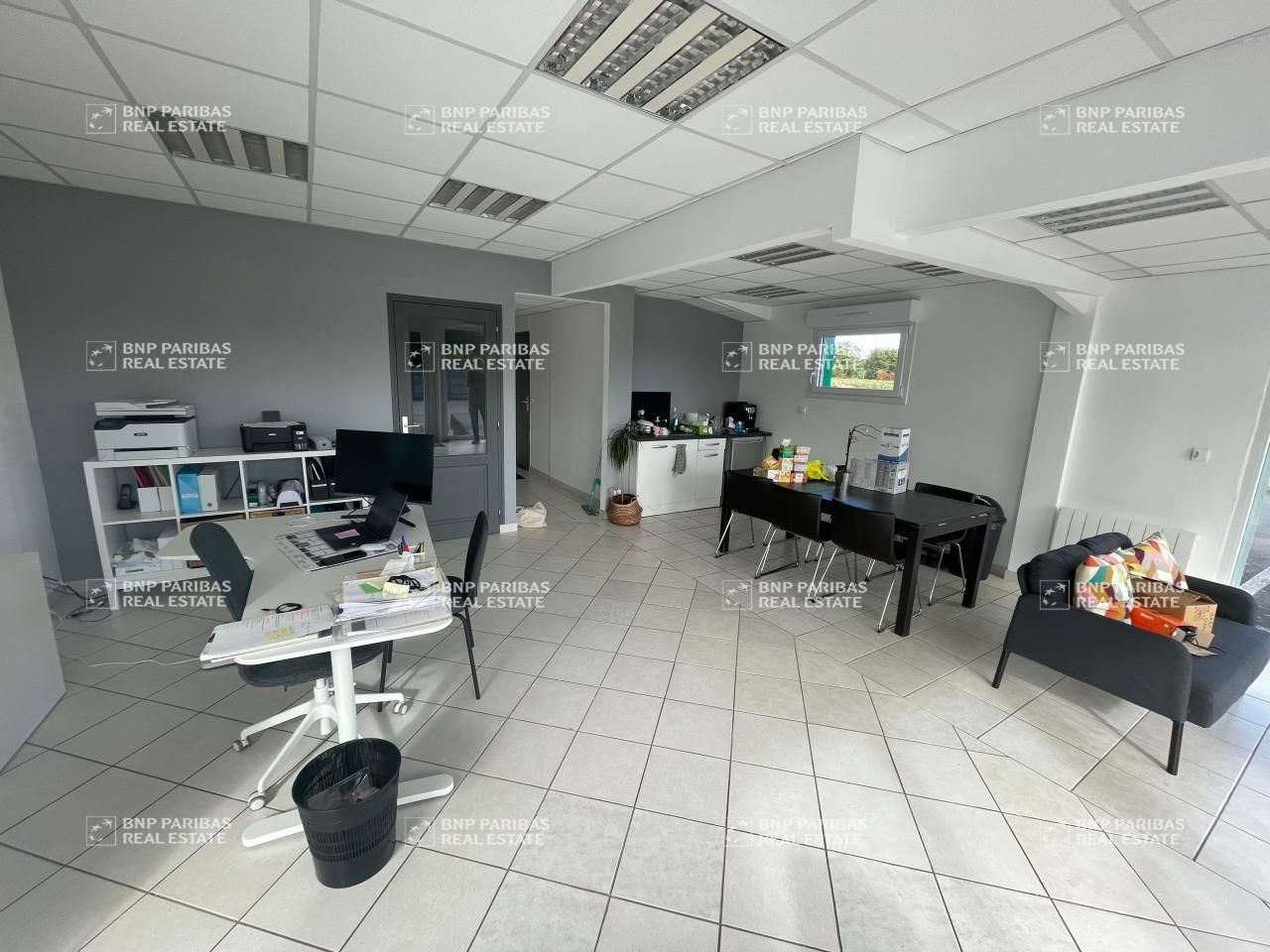 Location Activité 690 m² non divisibles 35230 Noyal-chatillon-sur-seiche