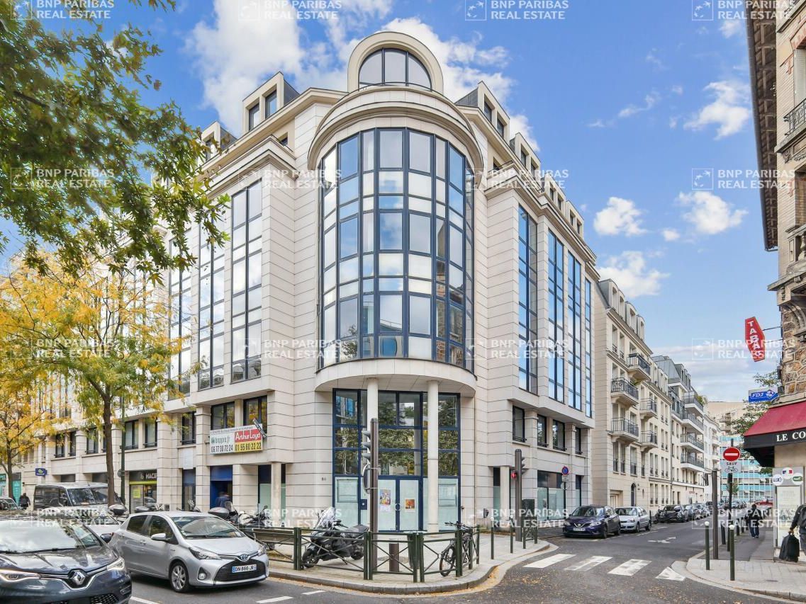 Location Bureaux 3685 m² divisibles 92340 Bourg la reine