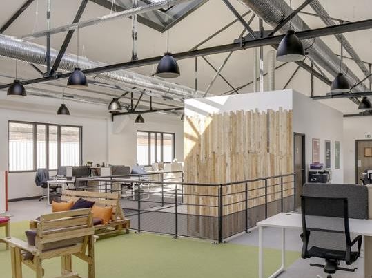 3292 m² pour ce activité en location à Ivry-sur-seine