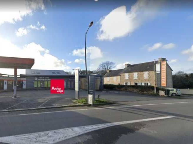 Local commercial à louer d'environ 168 m² à Pleuv