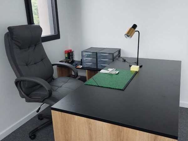 Arthur Loyd vous propose à la location, un platea