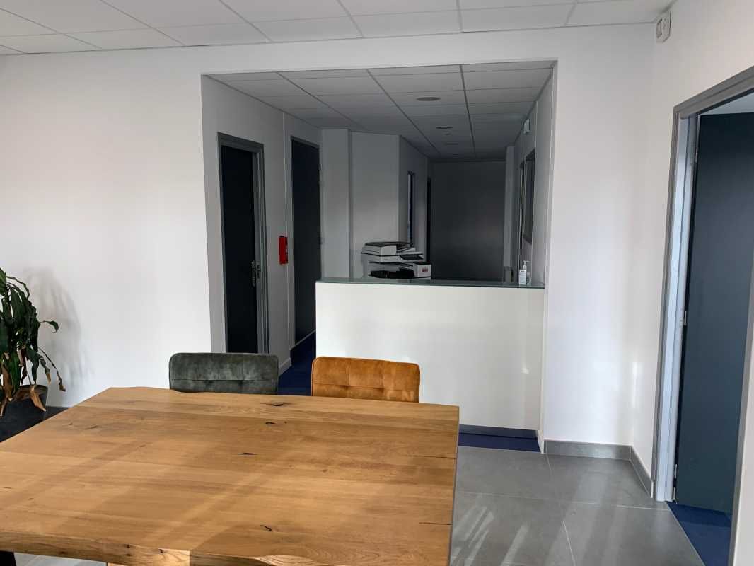 Arthur Loyd vous propose à la location un plateau