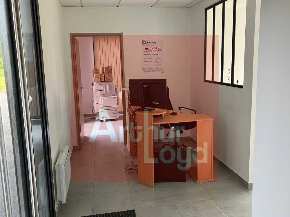 Arthur Loyd vous propose à la location ce local c