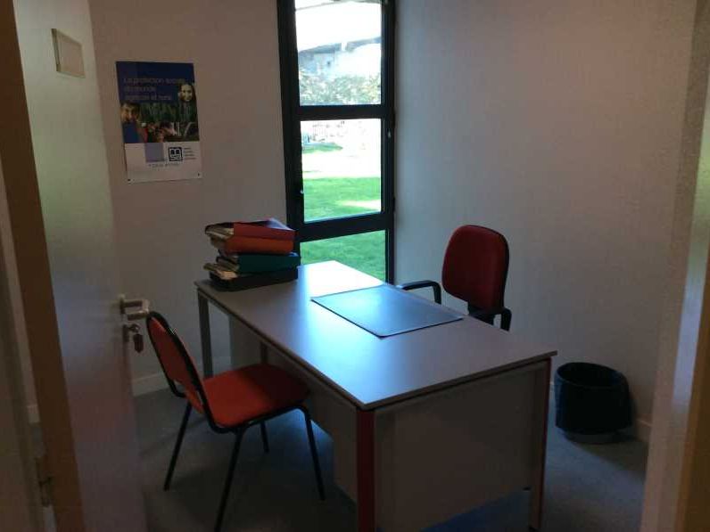 Arthur Loyd vous propose à la location, en plein 