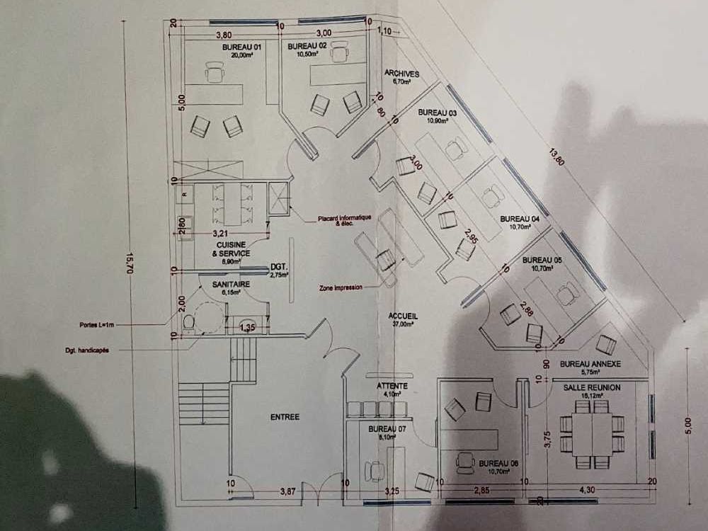 Location bureaux 619 m² non divisibles