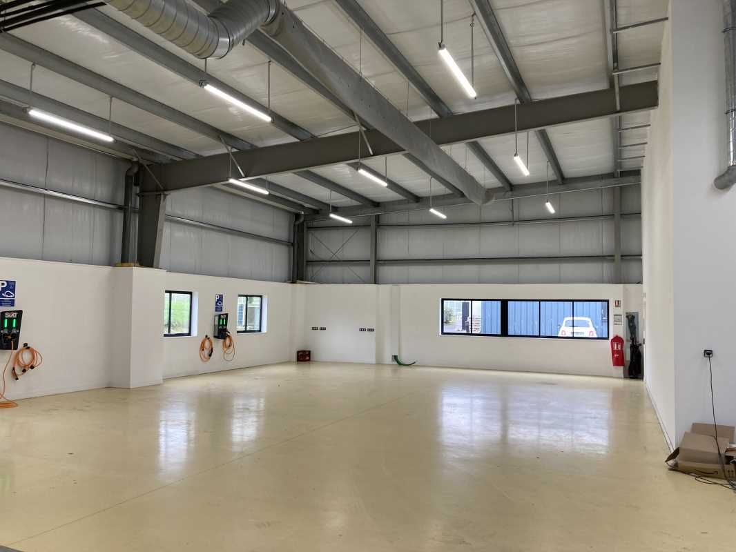 Situé au coeur de la principale zone d'activité d