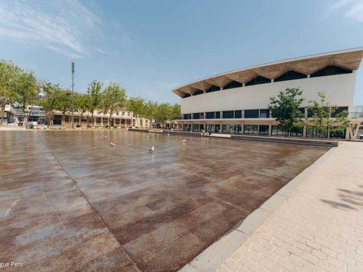 Arthur Loyd vous propose  un immeuble neuf de bel