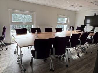 Situé au coeur de Brest, cet immeuble de bureaux 