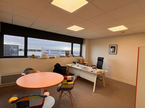 Arthur Loyd vous propose à la location un plateau