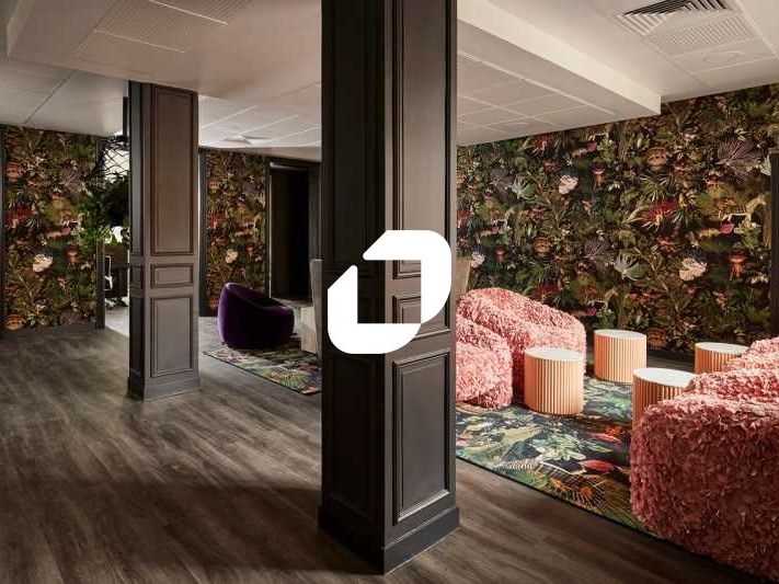 En plein coeur du Quartier Central des Affaires, 