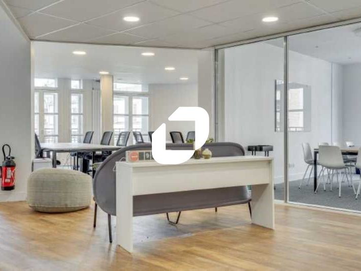 A proximité immédiate des gares du Nord, de l'Est