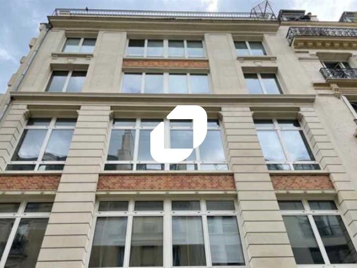 A proximité de la Gare du Nord, Immprove vous pro