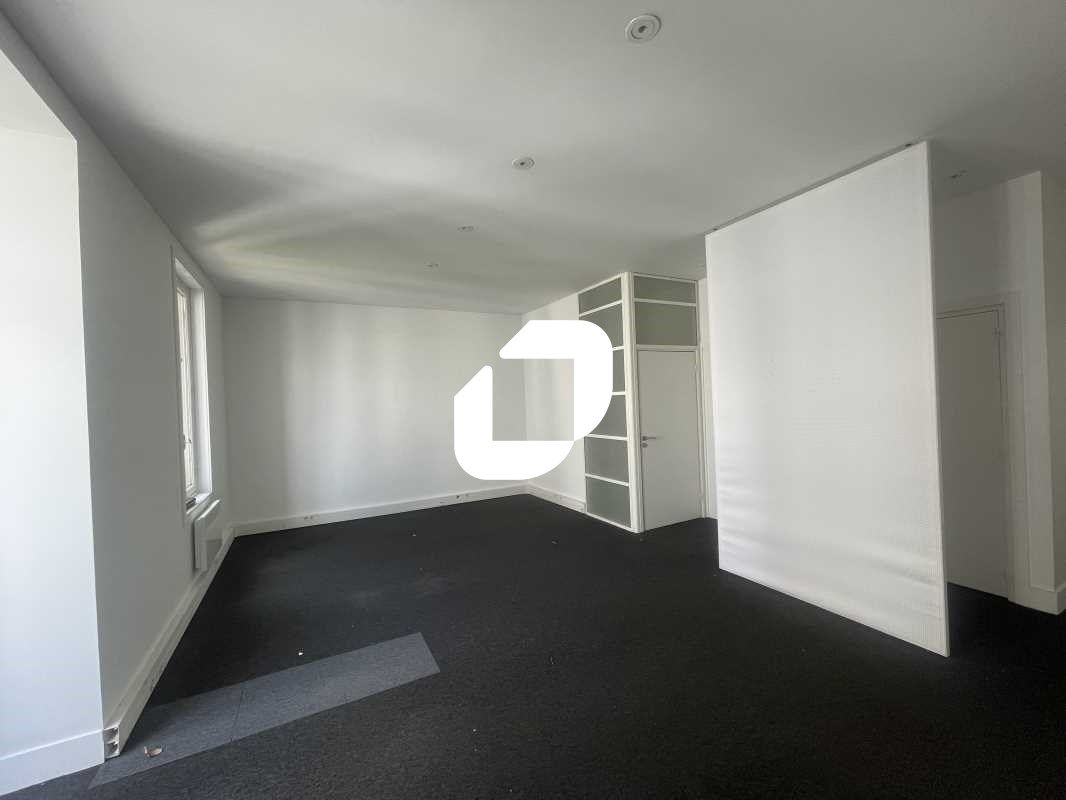 Immprove vous propose au 1er et au 3ème étage, de