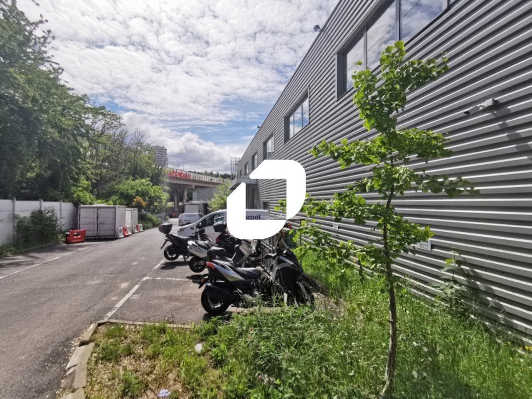 ON vous propose à proximité immédiate de Paris, d