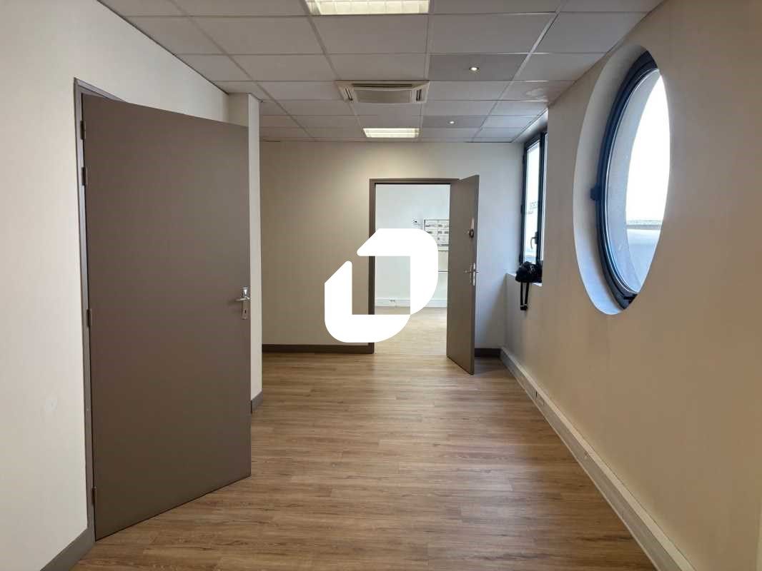 En plein coeur de Saint-Lazare, IMMPROVE  vous pr