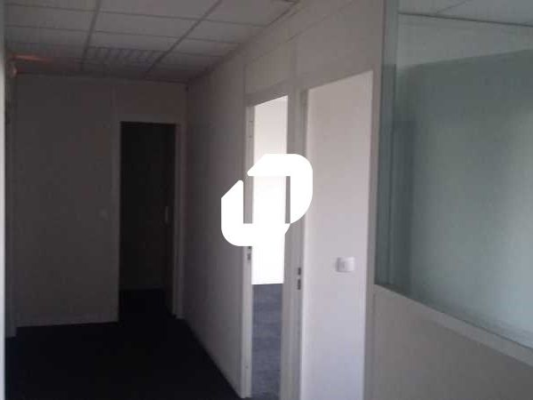 Idéalement implanté au coeur de la ZAC de Nanteui